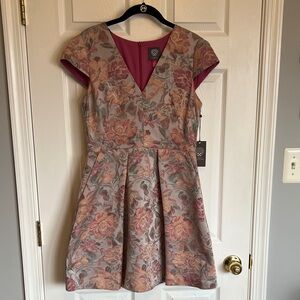 NWT Vince Camuto Cap Sleeve Dress